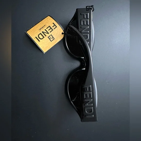 Fendi Logo Large Ebony Eyeglasses Frames Sunglasses FS152 With Case - New W Tags - Picture 2 of 7